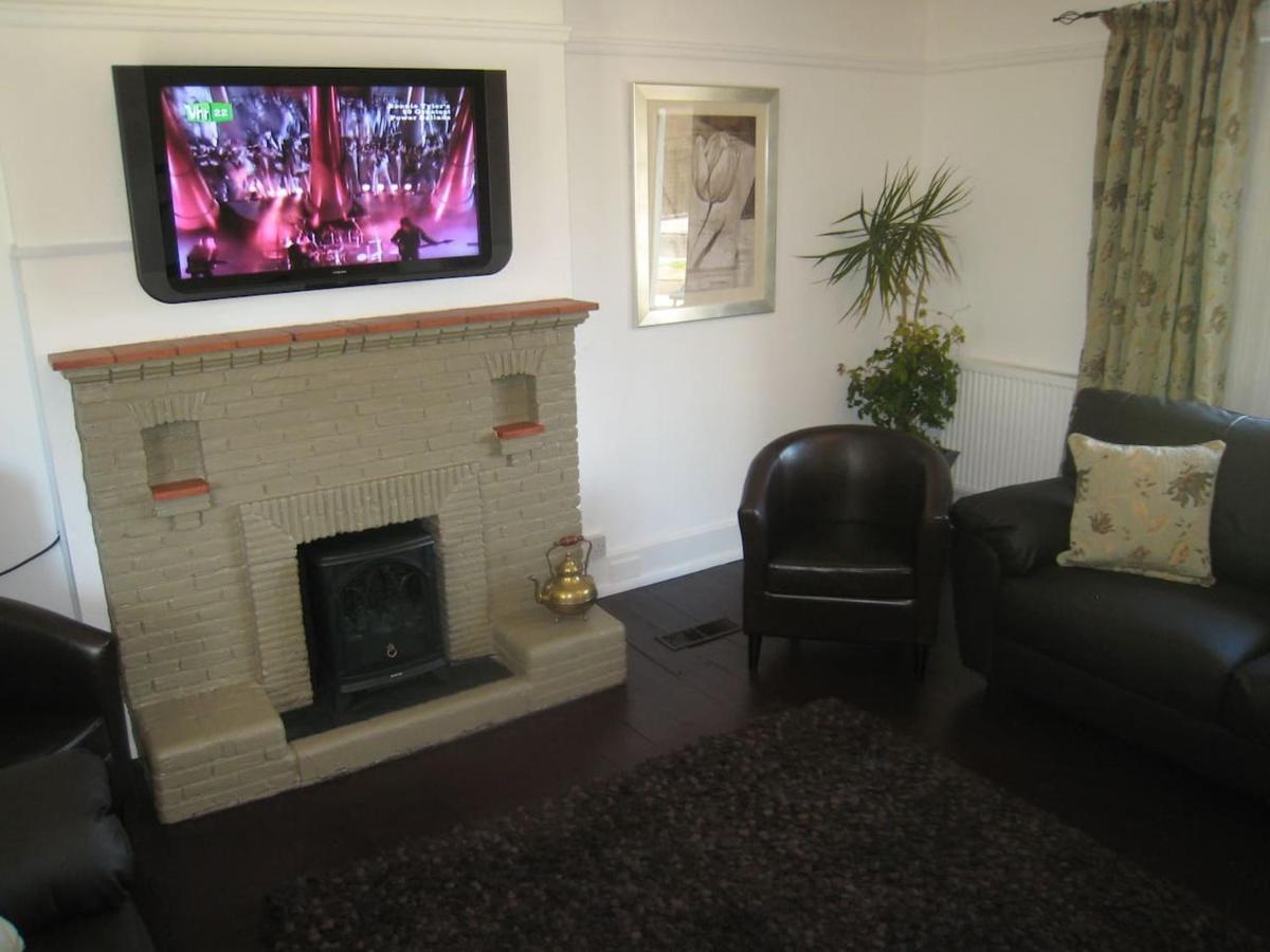Arden Hill Farmhouse - Hot Tub, Snooker Table, Sleeps 16 Stratford-upon-Avon Exterior foto